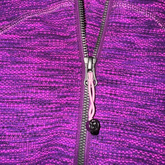 Lululemon Hustle in Your Bustle Jacket! - Picture 4 of 6